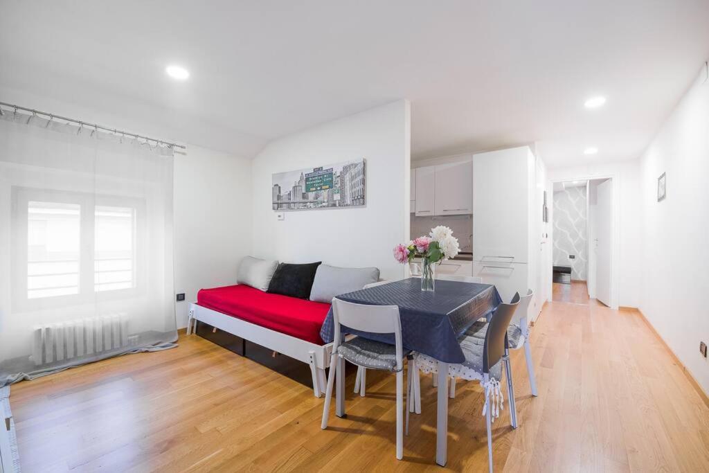 Apartamento Esclusivo 60Mq In Centro Citta Milán Exterior foto
